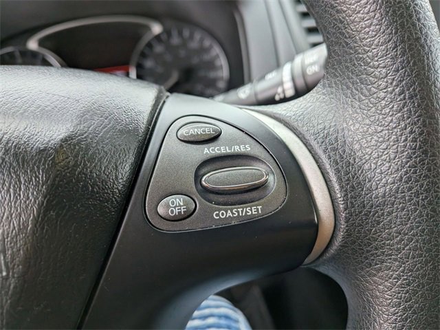 Used 2019 Nissan Pathfinder S image 20