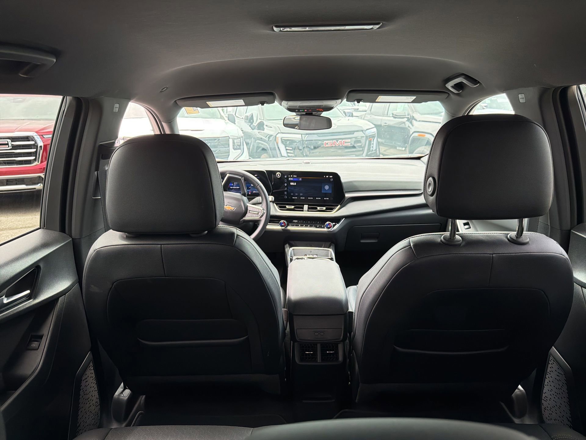 Used 2026 Chevrolet Equinox LT w/ Convenience Package II FWD image 29