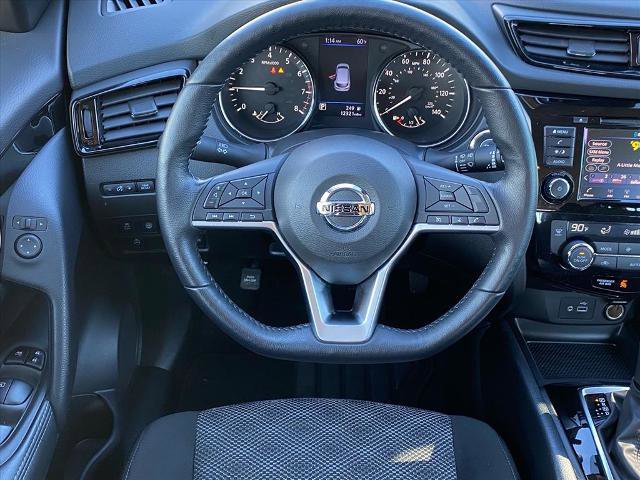 Used 2021 Nissan Rogue Sport SV image 7