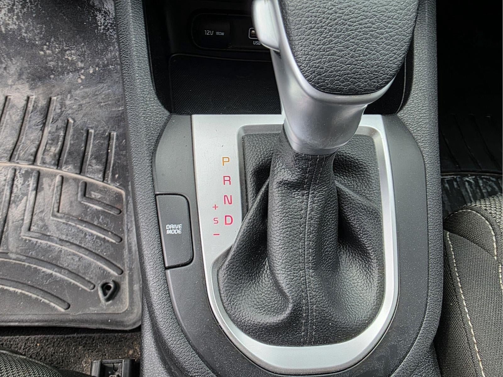 Used 2023 Kia Forte LXS w/ LXS Technology Package FWD image 14