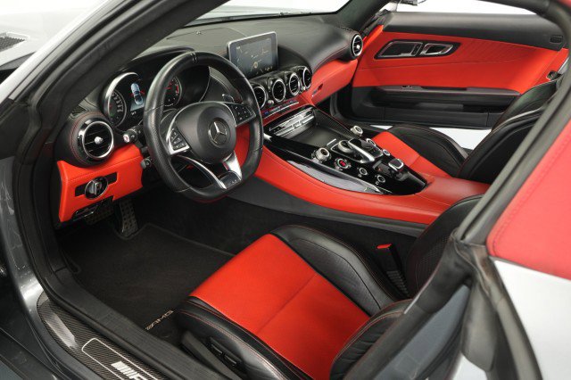 Used 2018 Mercedes-Benz AMG GT Roadster image 38