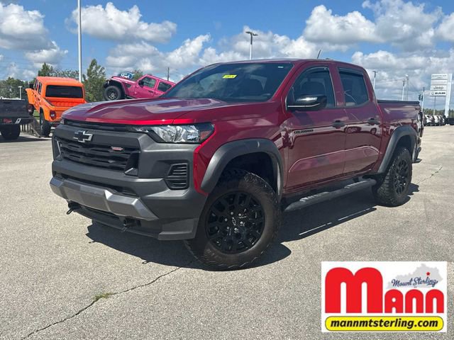 Used 2024 Chevrolet Colorado Trail Boss w/ Technology Package image 1