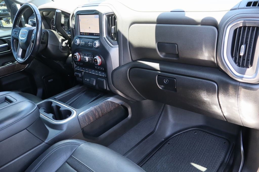 Used 2022 GMC Sierra 2500 Denali w/ Denali Black Diamond Edition AWD/4WD image 33
