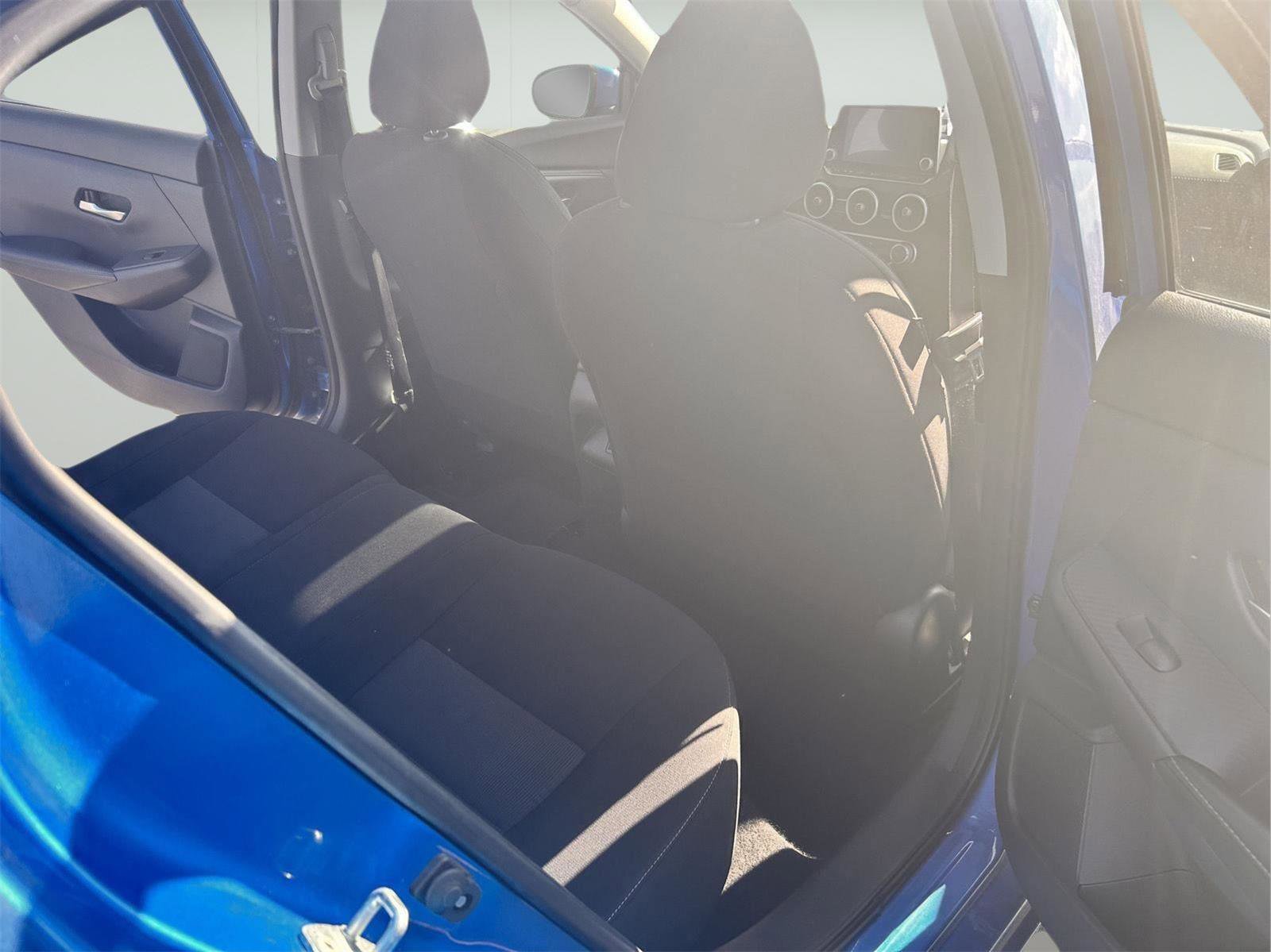 Used 2023 Nissan Sentra SV image 13