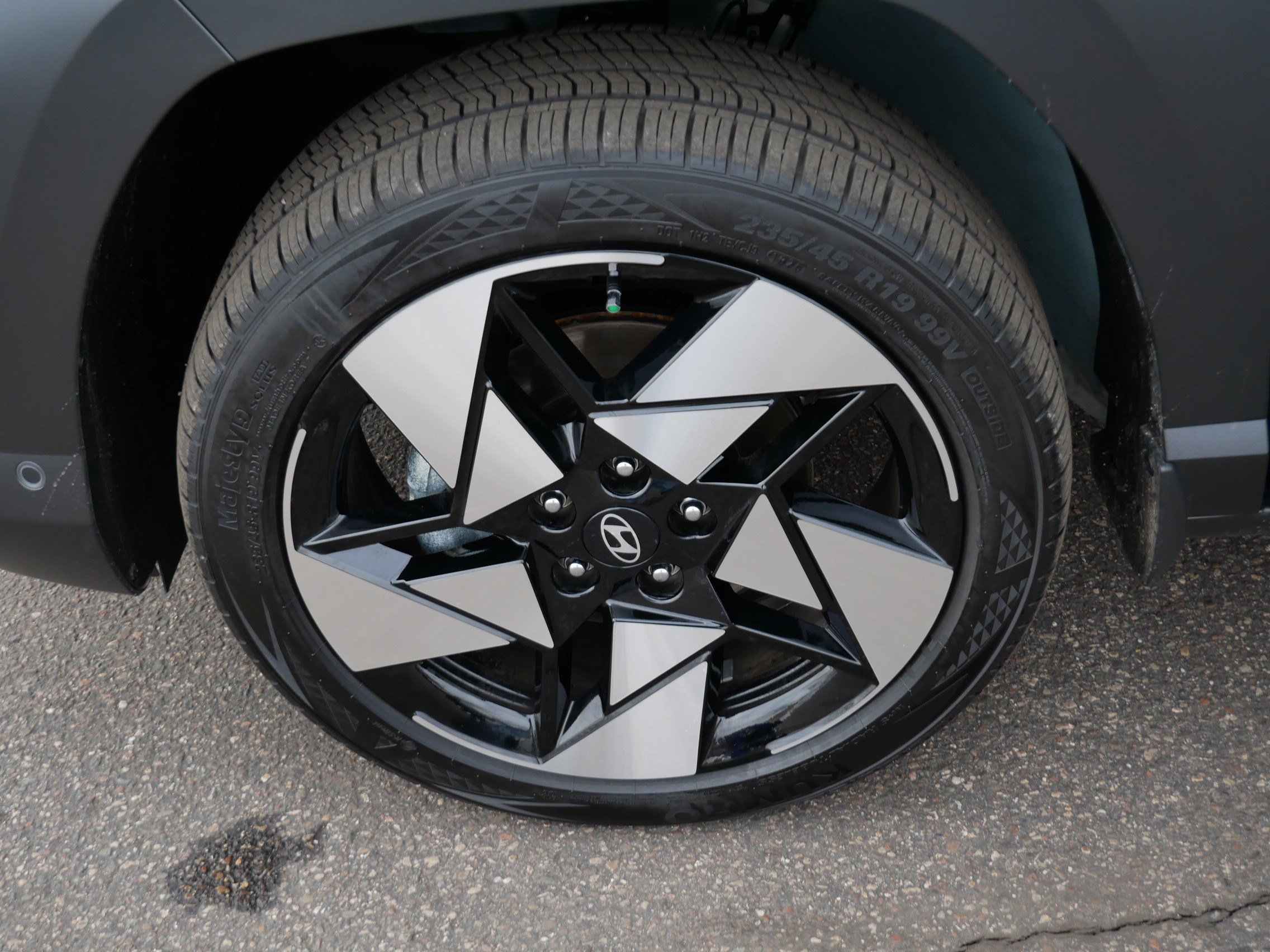 Certified 2026 Hyundai Kona Limited image 15