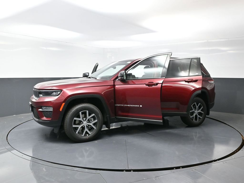 New 2025 Jeep Grand Cherokee Limited w/ Trailer Tow Package image 56