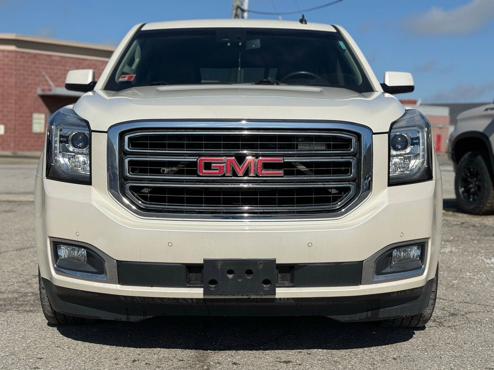 Used 2015 GMC Yukon SLT w/ Open Road Package image 12