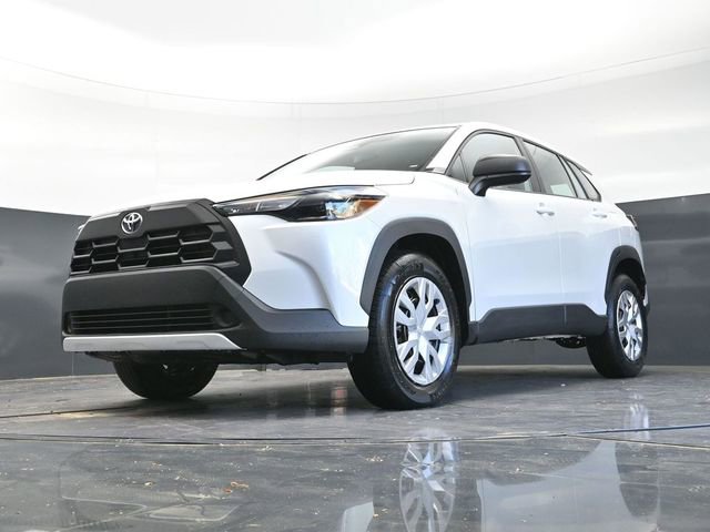 Used 2026 Toyota Corolla Cross L image 32