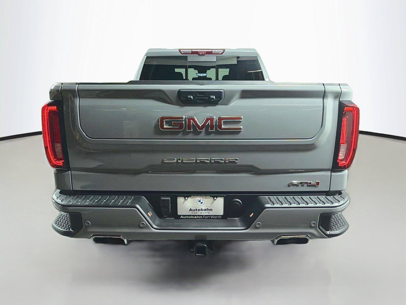 Used 2024 GMC Sierra 1500 AT4 w/ Technology Package AWD/4WD image 6