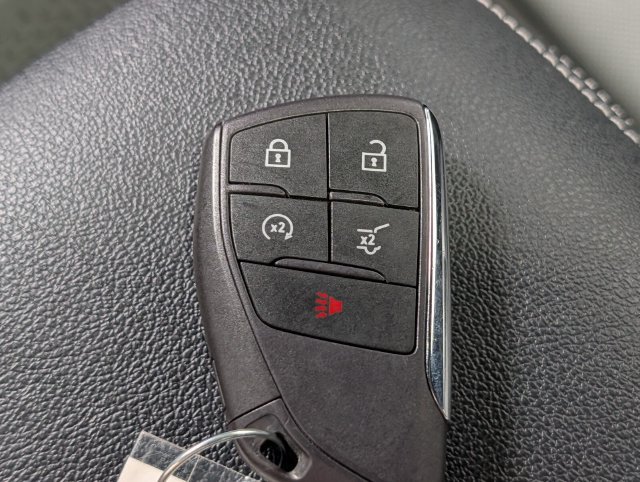 Certified 2024 Chevrolet Blazer EV LT AWD/4WD image 29