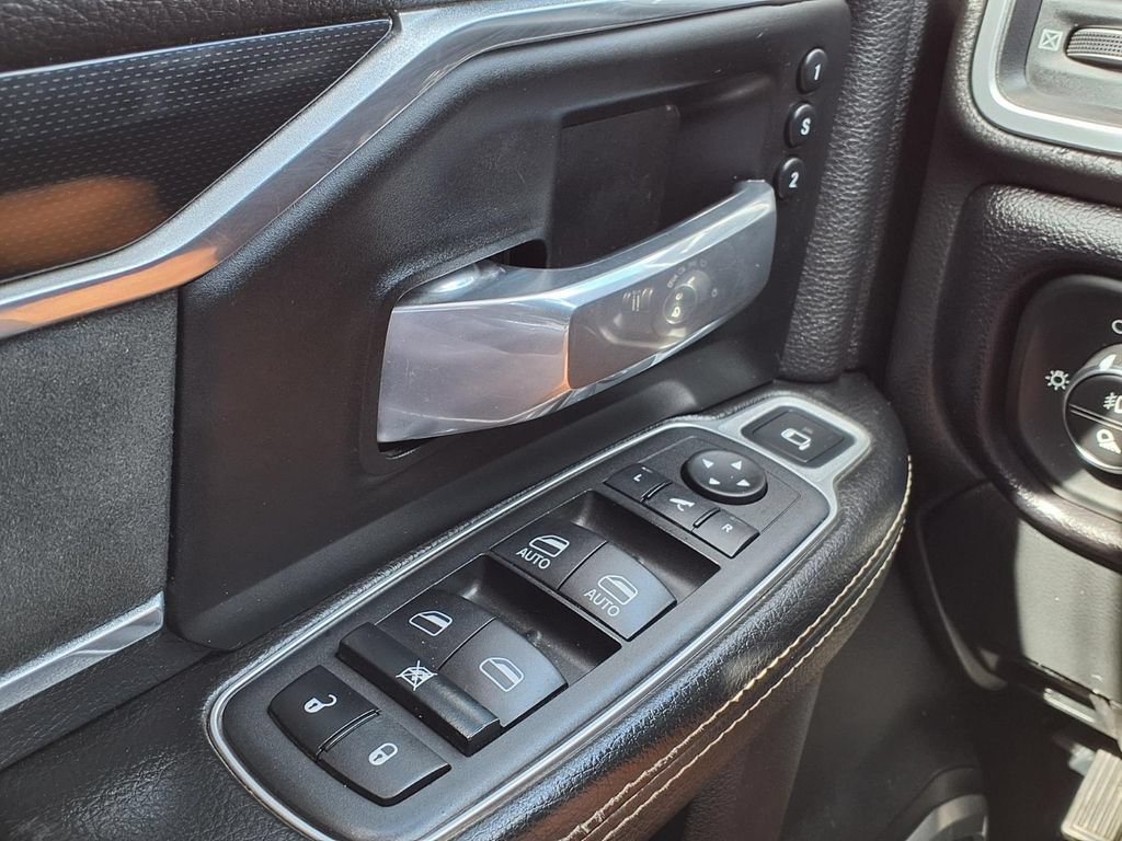 Used 2022 RAM 2500 Laramie w/ Night Edition AWD/4WD image 35