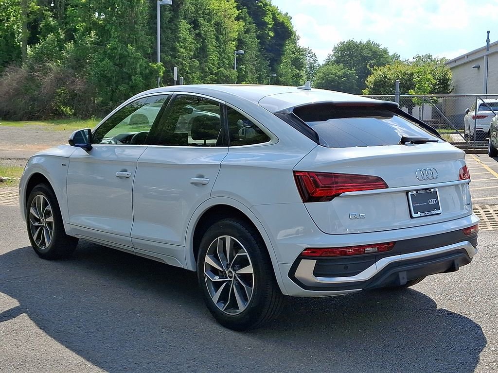 Used 2023 Audi Q5 2.0T Premium Plus w/ Premium Plus Package AWD/4WD image 11