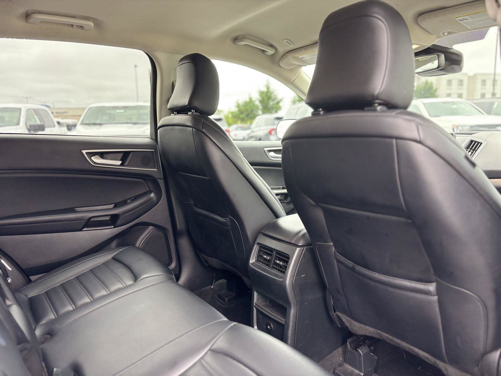 Used 2024 Ford Edge SEL AWD/4WD image 20