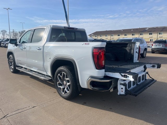 Used 2025 GMC Sierra 1500 SLT w/ SLT Premium Plus Package image 7