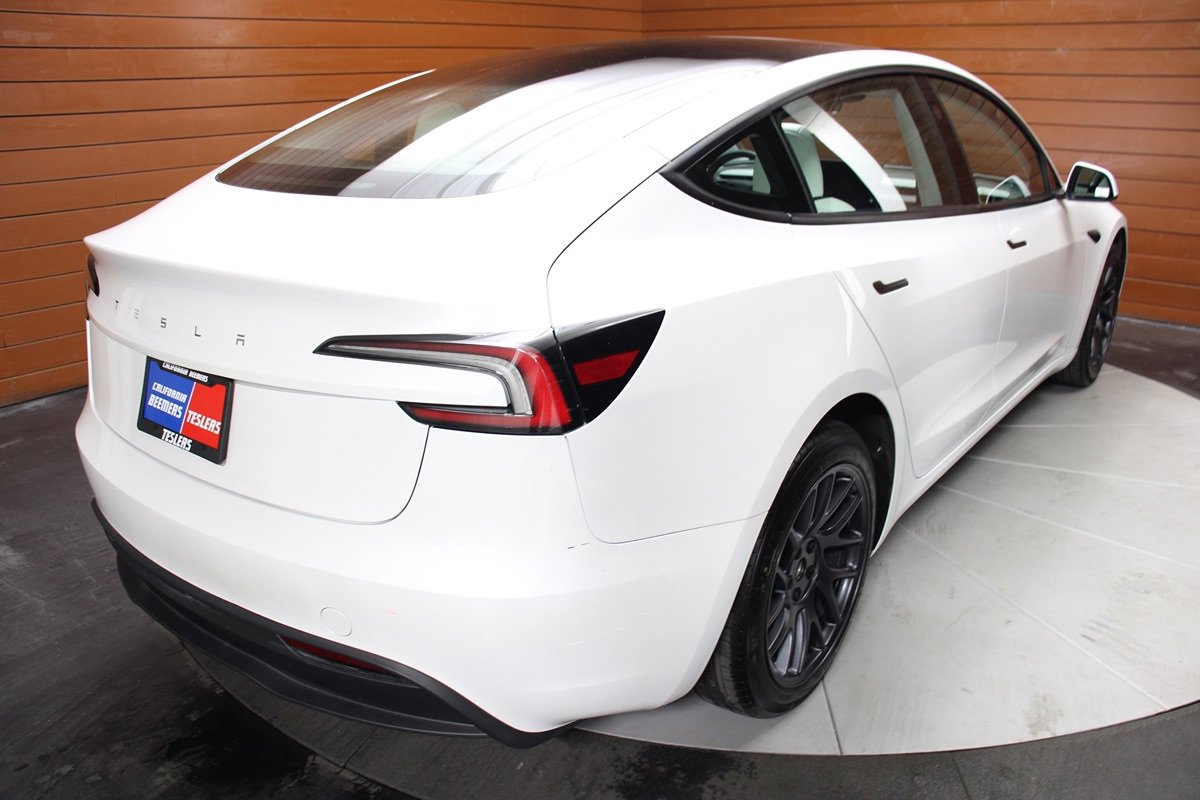 Used 2024 Tesla Model 3 Long Range RWD image 16