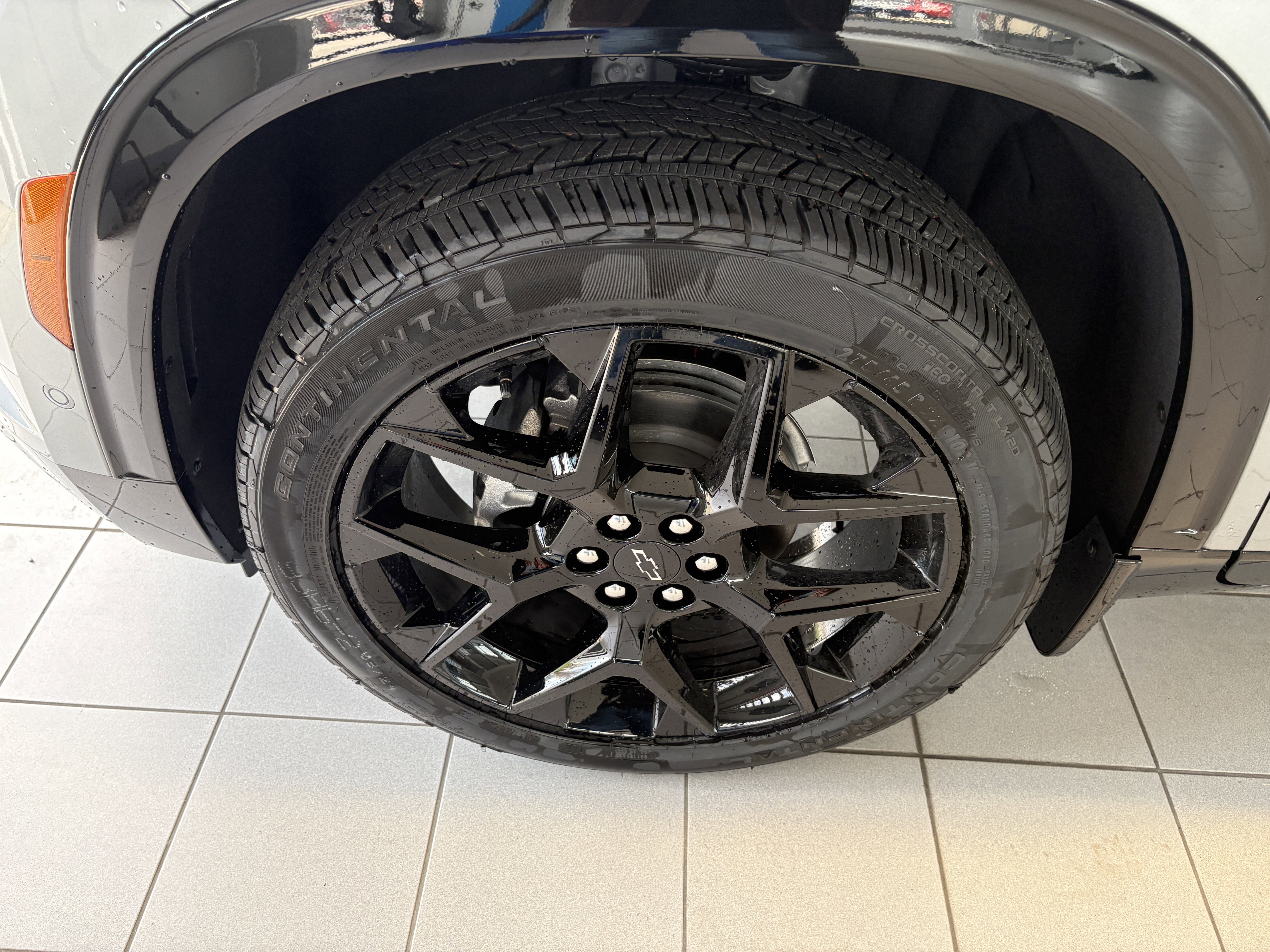 New 2026 Chevrolet Traverse RS AWD/4WD image 8