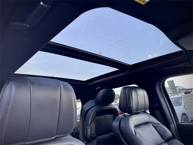 New 2025 Lincoln Navigator Reserve image 18