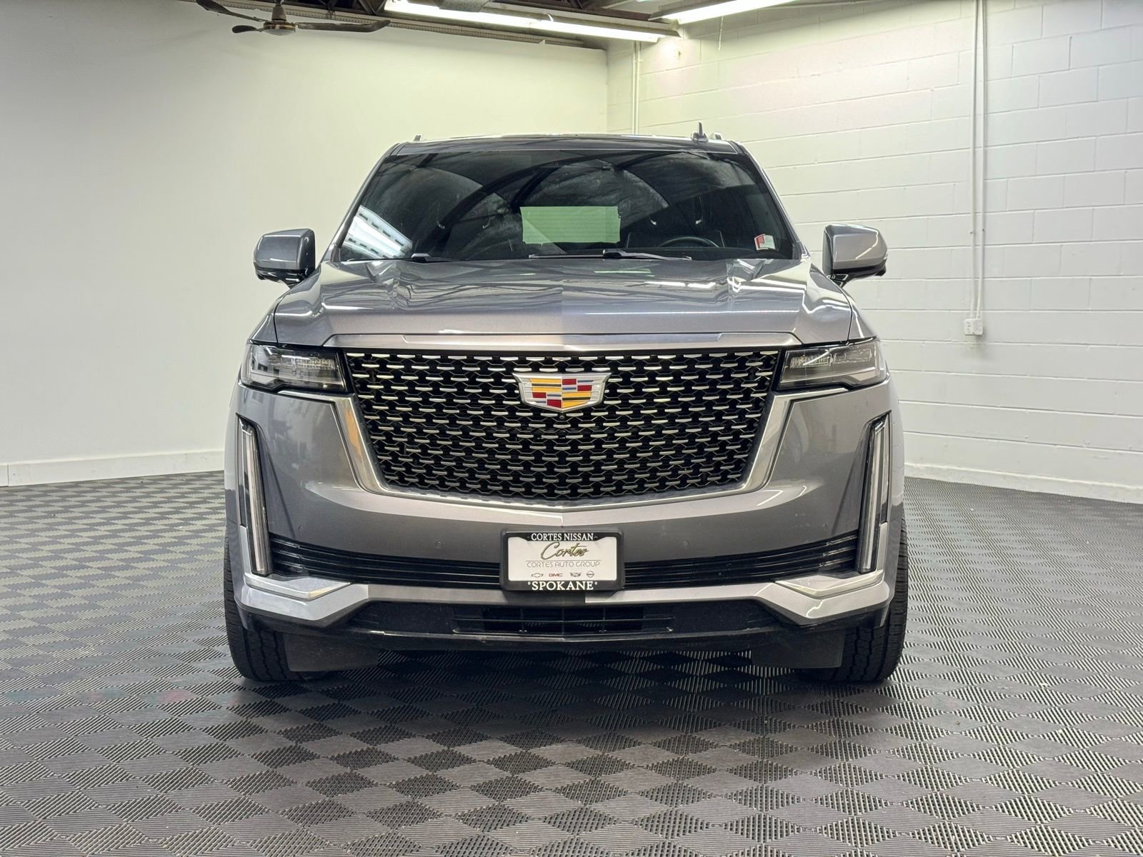 Used 2021 Cadillac Escalade Premium Luxury image 5