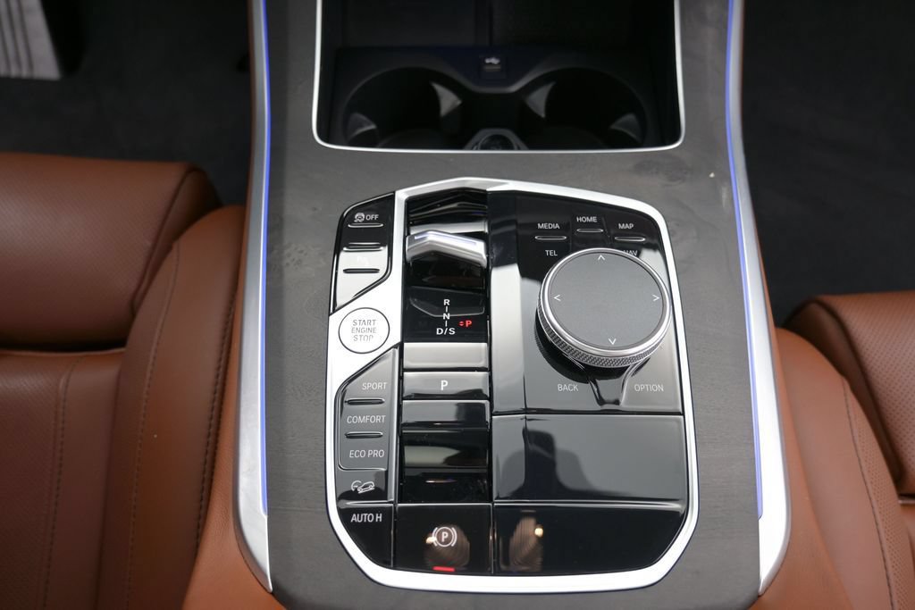 New 2026 BMW X5 xDrive40i AWD/4WD image 15