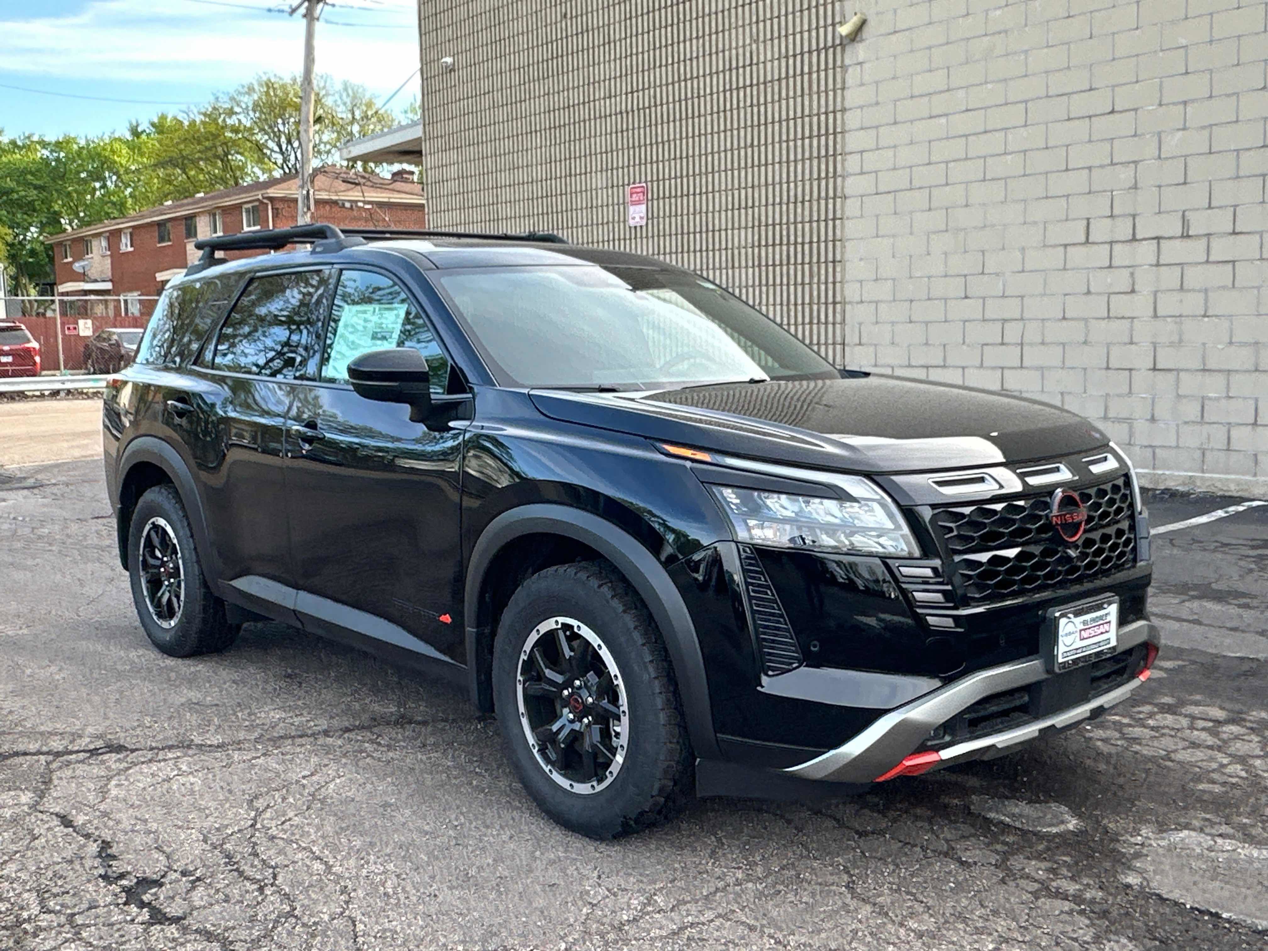 New 2026 Nissan Pathfinder Rock Creek w/ Rock Creek Premium Package AWD/4WD image 3
