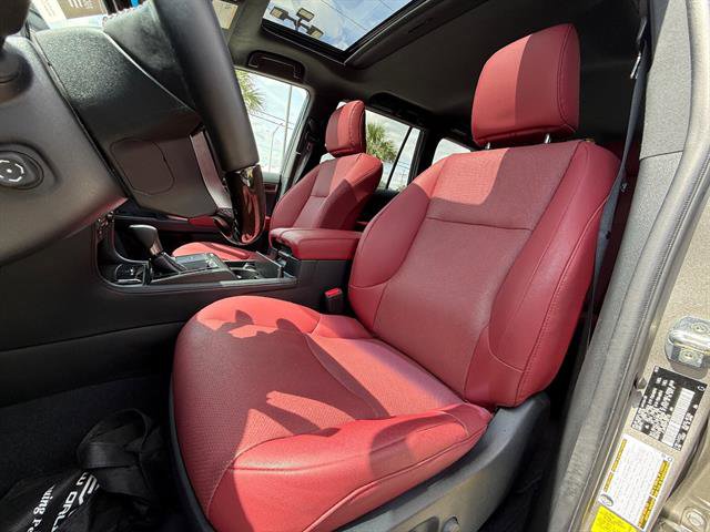 Used 2023 Lexus GX 460 Premium w/ Premium Plus Package AWD/4WD image 10