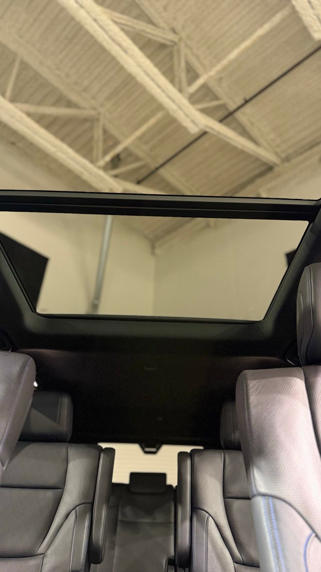 Used 2023 Toyota Sequoia Platinum image 96