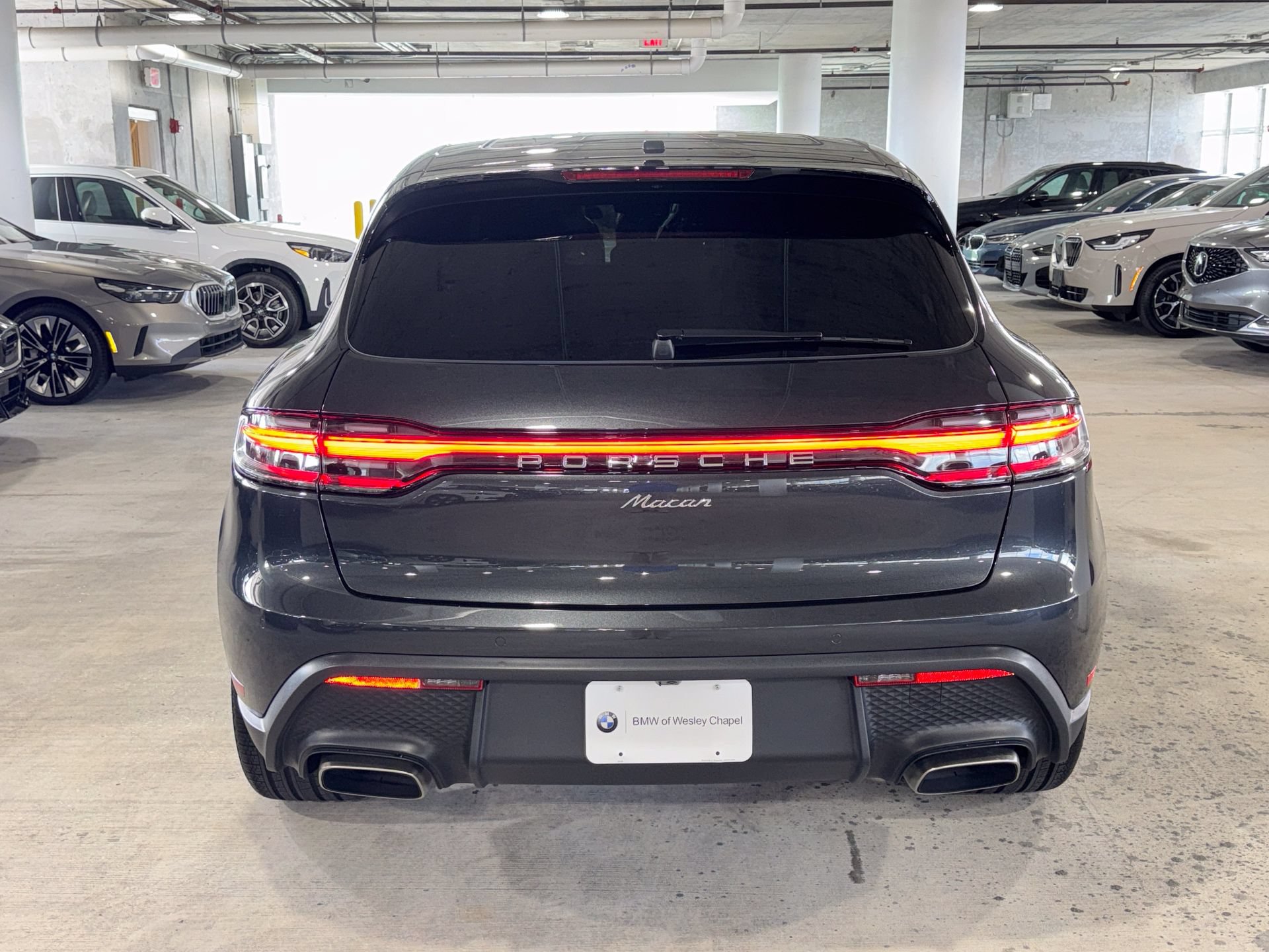 Used 2025 Porsche Macan Turbo AWD/4WD image 7