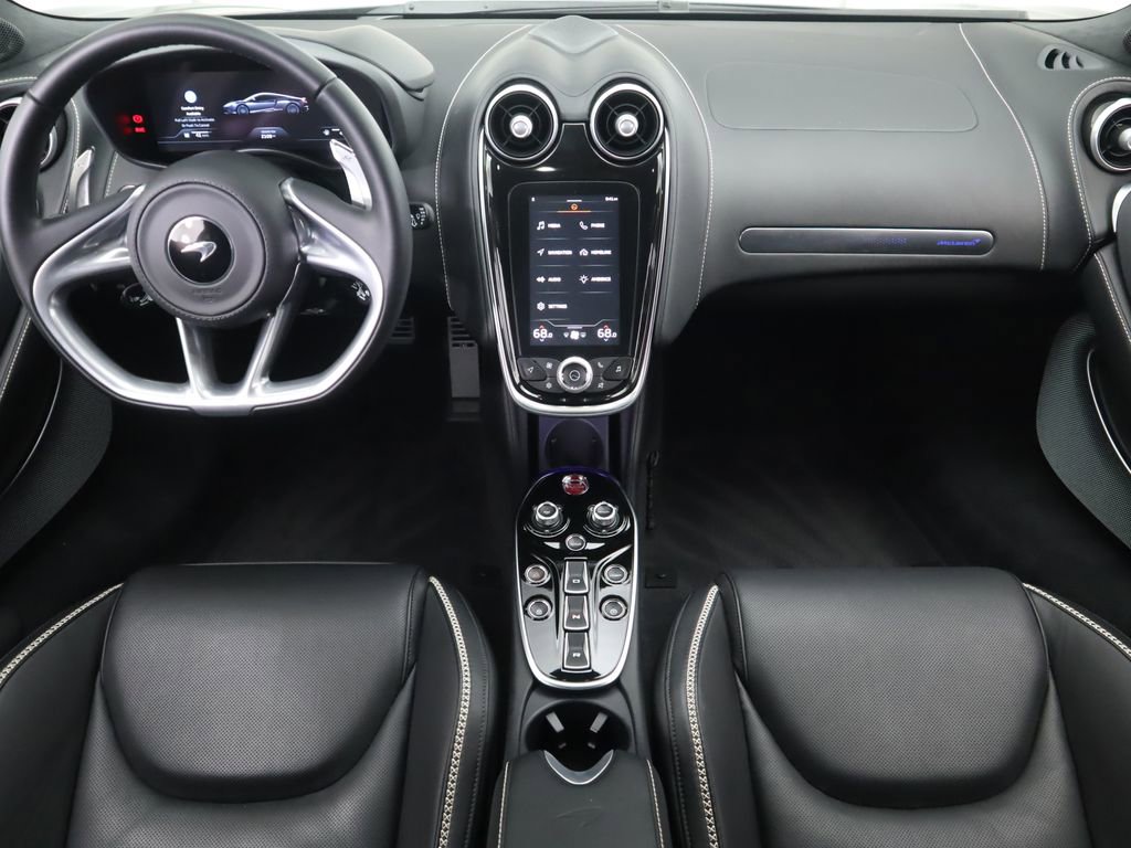 Used 2023 McLaren GT image 11