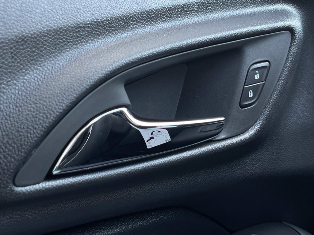 New 2026 Chevrolet Trax LS FWD image 13