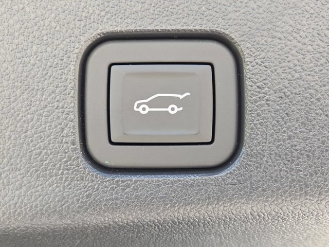 New 2026 GMC Acadia Elevation w/ Elevation Premium Package FWD image 7