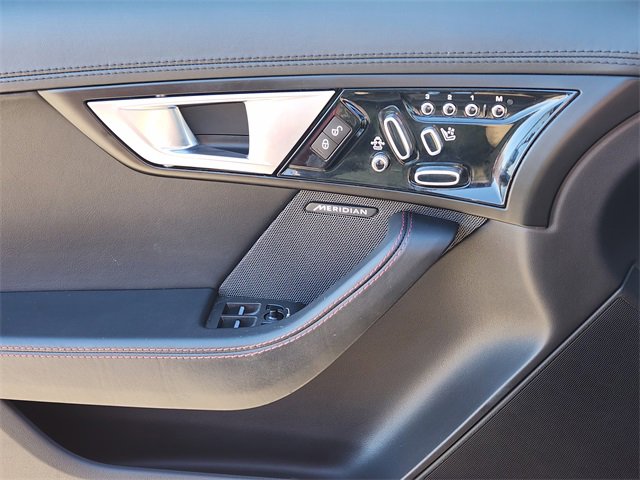 Used 2015 Jaguar F-TYPE S image 23