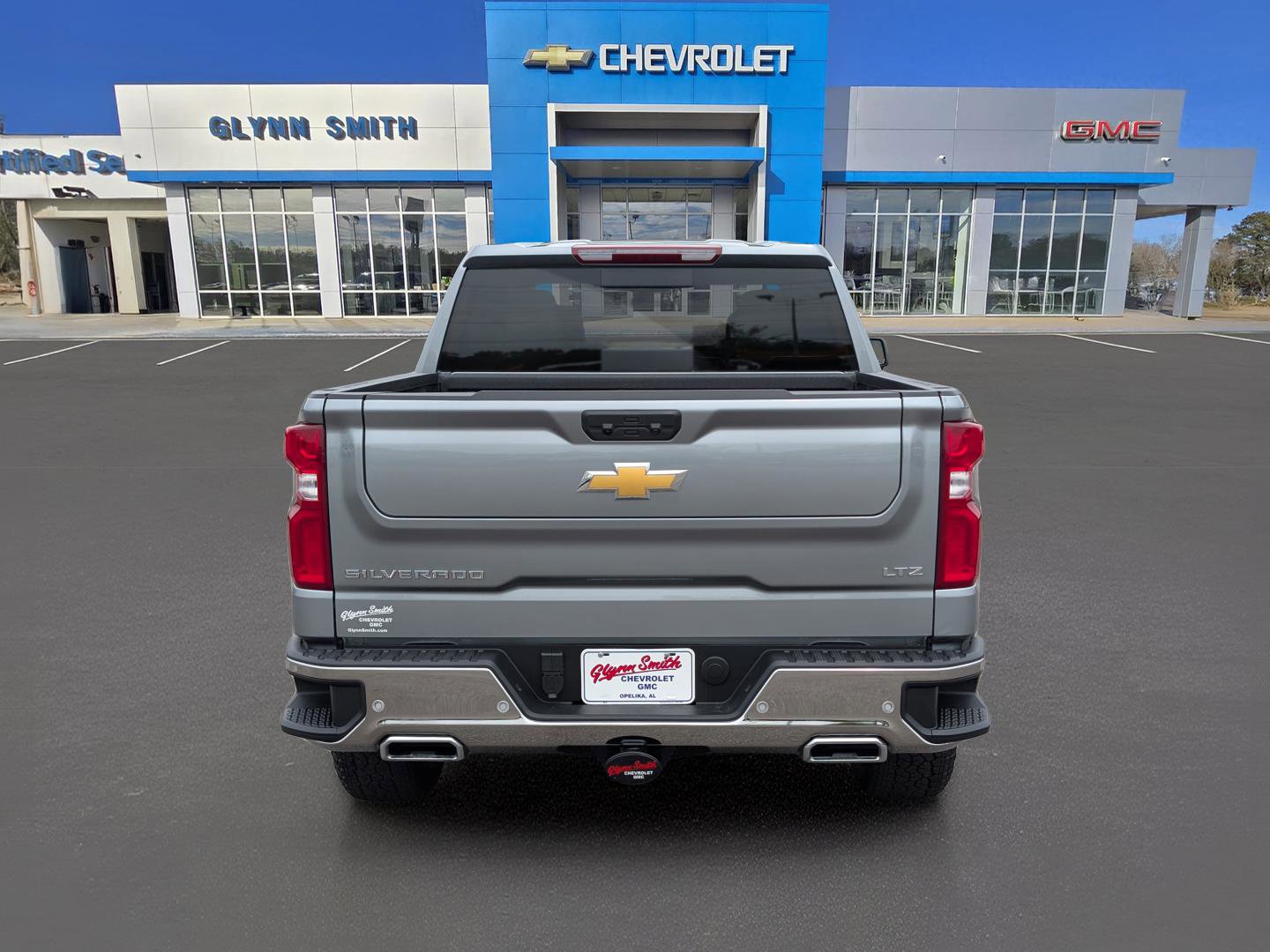 New 2026 Chevrolet Silverado 1500 LTZ w/ LTZ Premium Package image 9