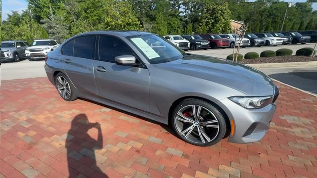 Used 2023 BMW 330i Sedan w/ Premium Package RWD image 4