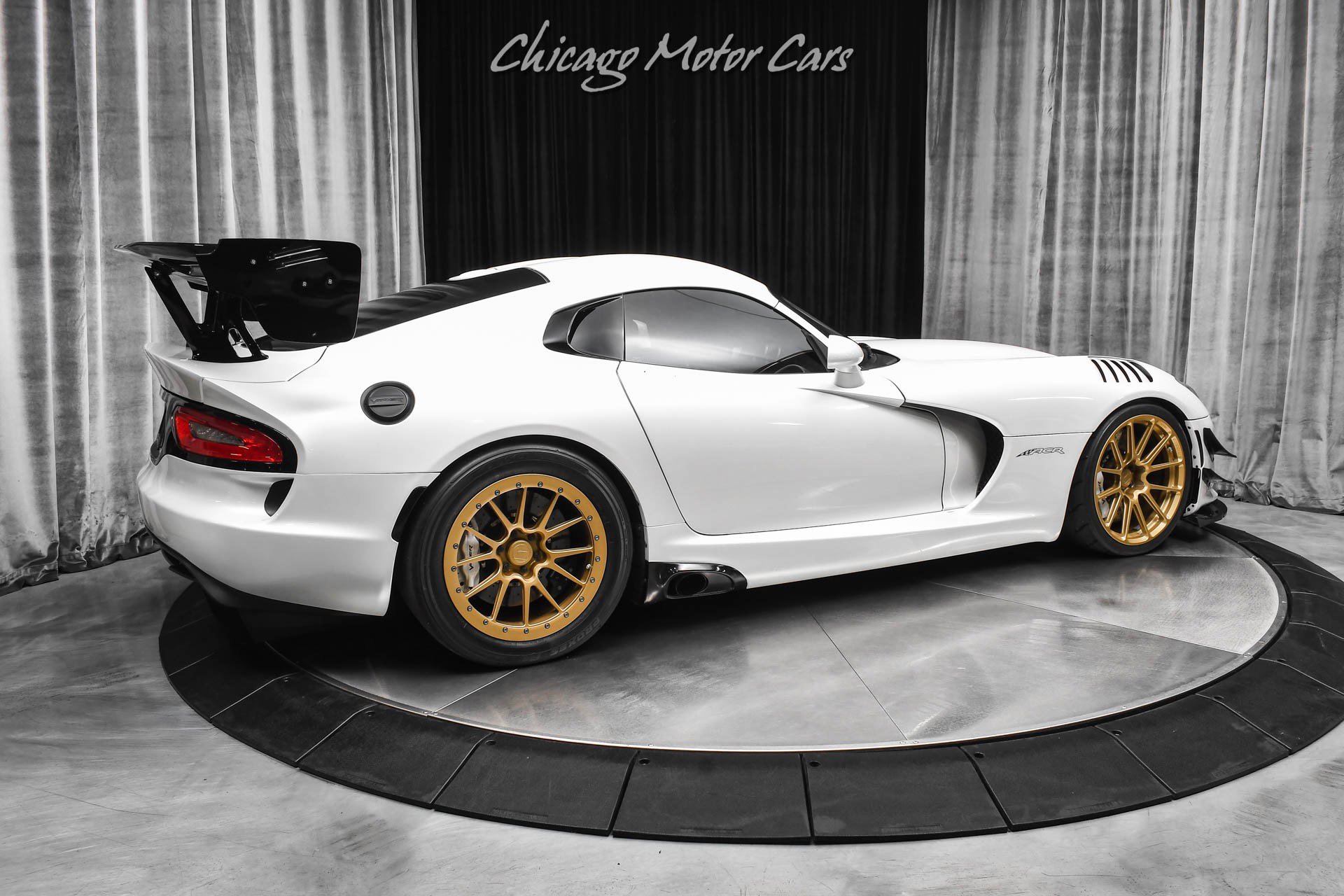 Used 2017 Dodge Viper GTC w/ ACR Package image 5