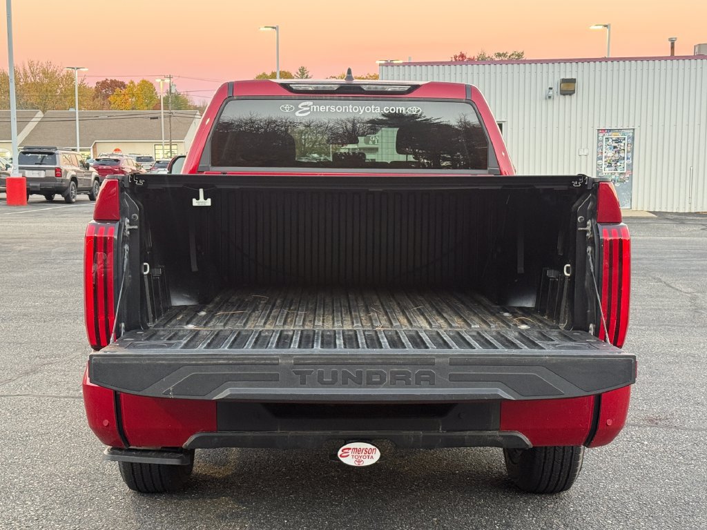 Used 2024 Toyota Tundra SR5 w/ SR5 Convenience Package AWD/4WD image 5