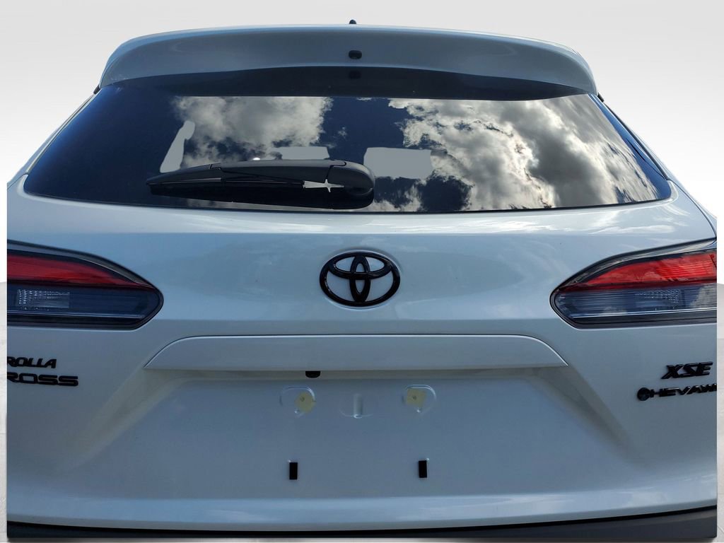 New 2026 Toyota Corolla Cross XSE image 14