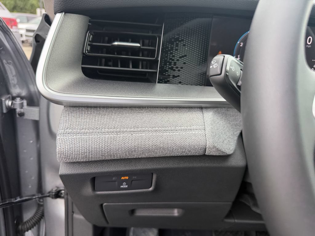 New 2026 Volkswagen Tiguan S FWD image 18