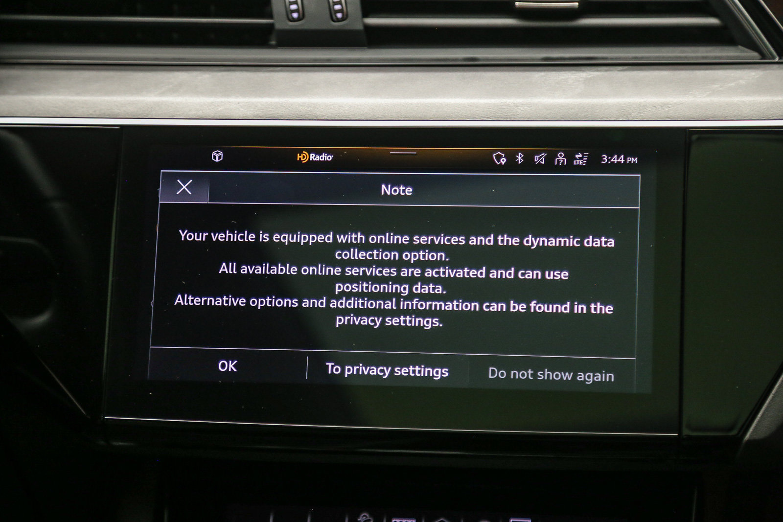 Certified 2024 Audi Q8 e-tron Premium AWD/4WD image 15