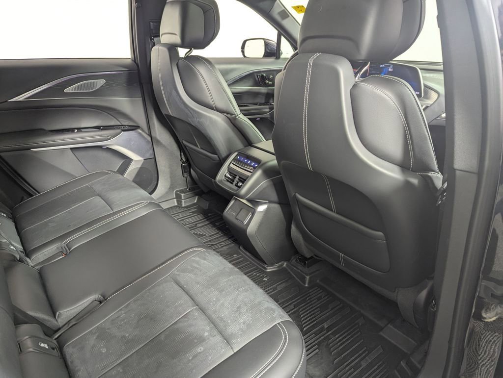 Used 2024 Cadillac Lyriq Luxury w/ LPO, Floor Liner Package image 35