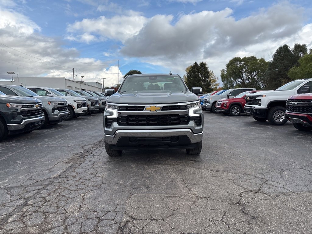 New 2026 Chevrolet Silverado 1500 LT image 2