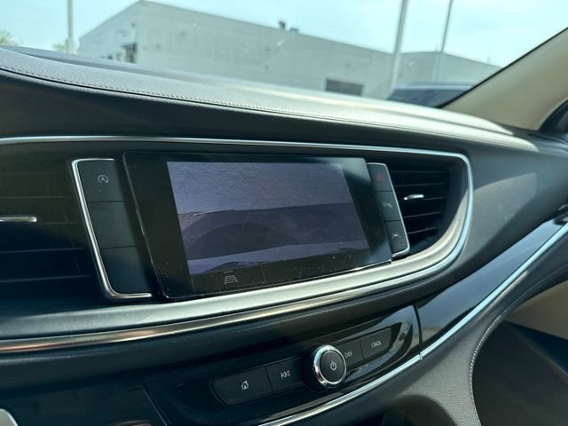 Used 2023 Buick Enclave Essence w/ Experience Buick Package FWD image 20
