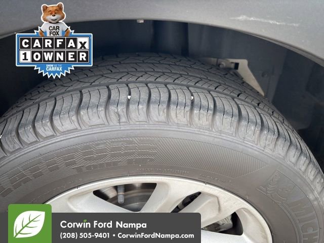 Used 2017 Ford Explorer XLT w/ Equipment Group 201A image 11