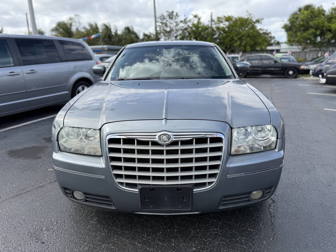 Used 2006 Chrysler 300 Touring RWD image 8