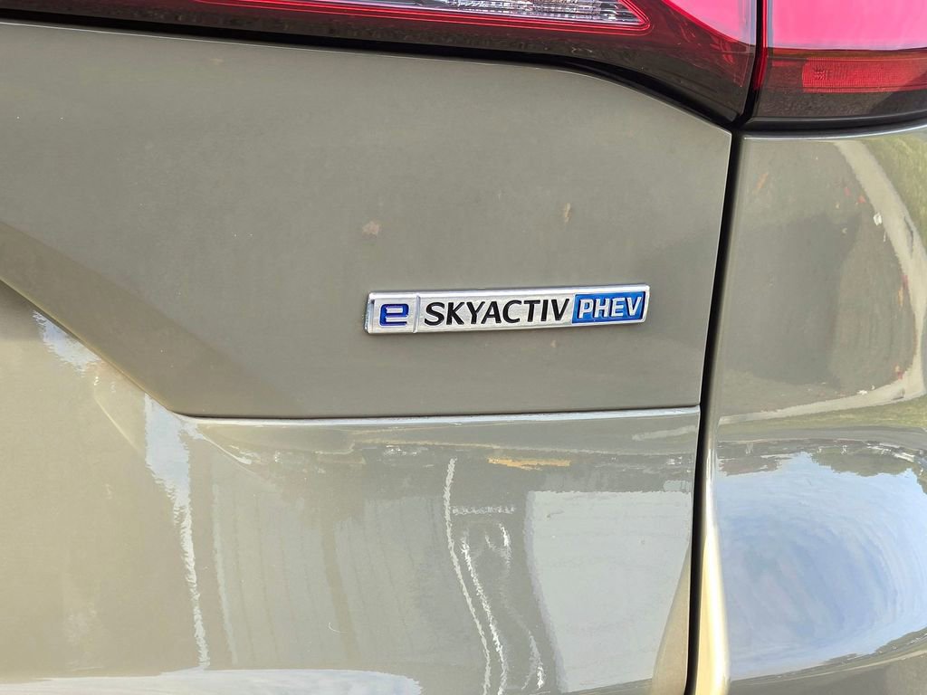 Certified 2025 MAZDA CX-70 Plug-In Hybrid w/ Premium Plus AWD/4WD image 9