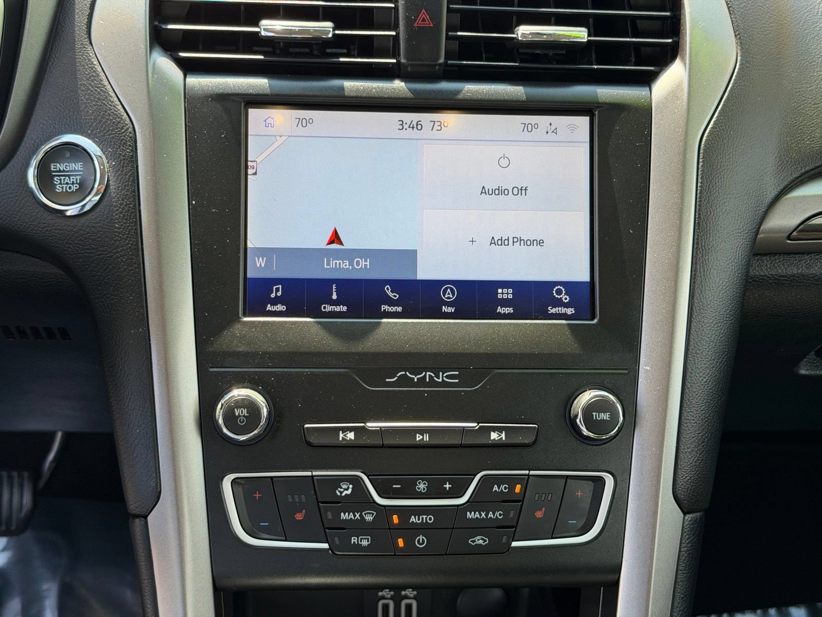 Used 2020 Ford Fusion SEL FWD image 21
