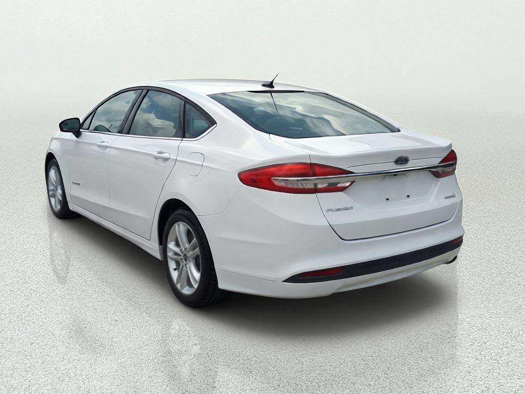 Used 2018 Ford Fusion S FWD image 5