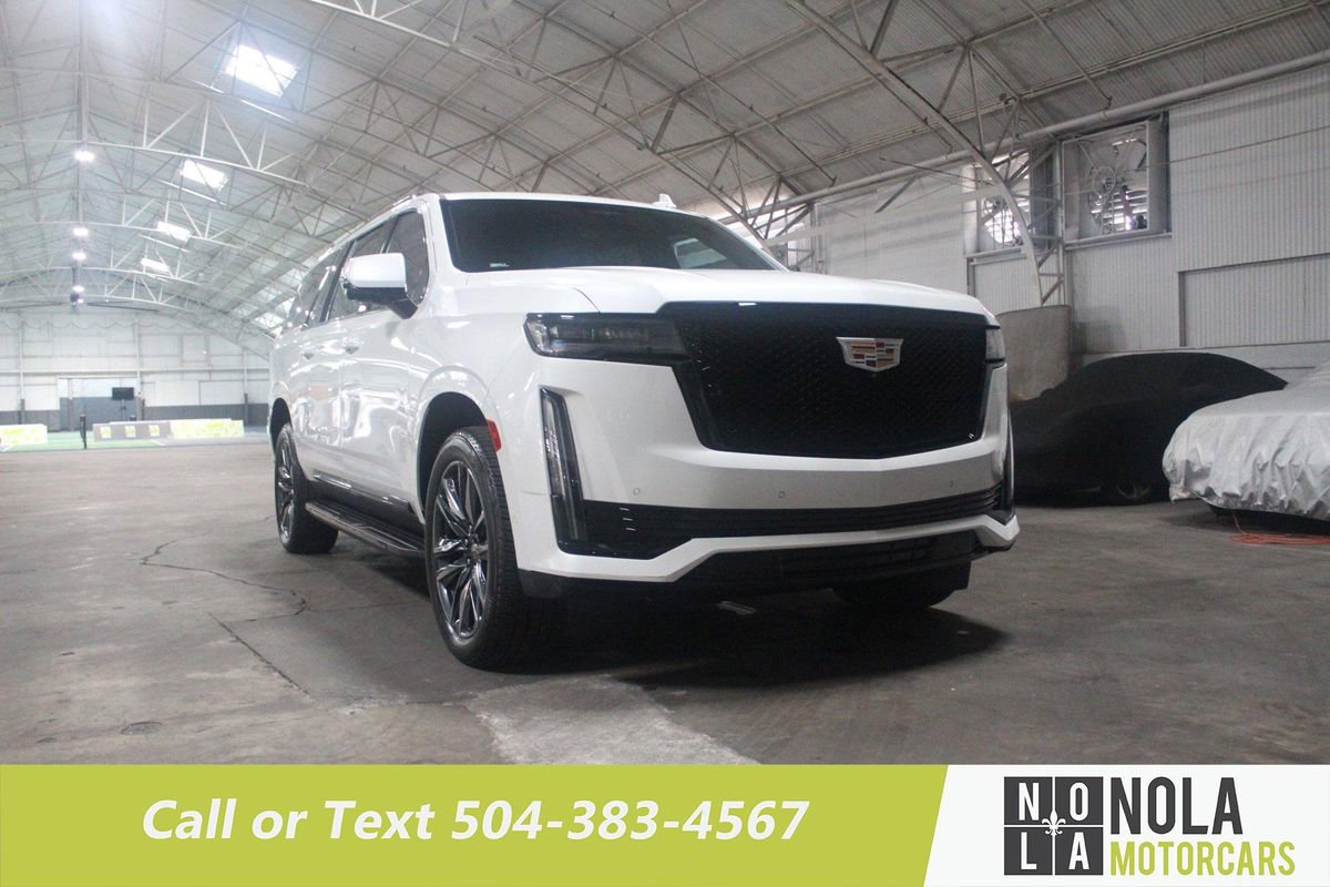 Used 2021 Cadillac Escalade ESV Sport w/ Heavy-Duty Trailer Package image 7