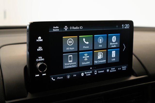 Used 2025 Honda Pilot EX-L image 4