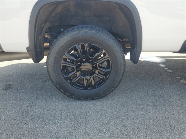 Used 2021 Chevrolet Silverado 3500 LTZ w/ LTZ Convenience Package image 6