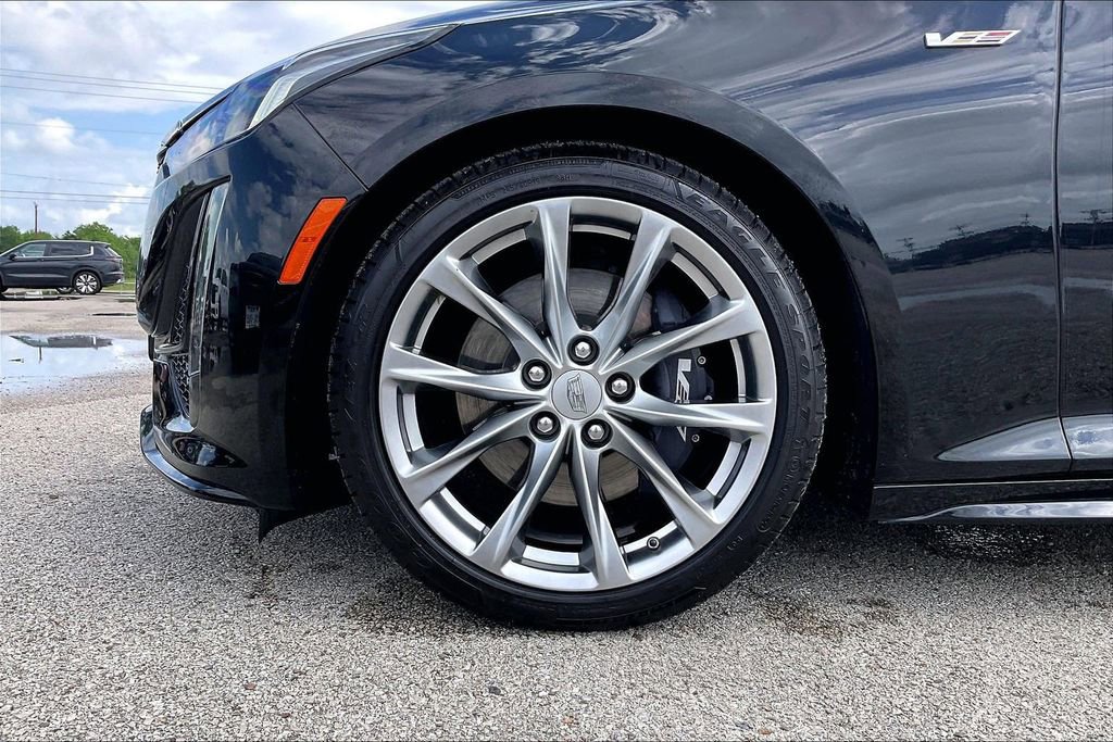 Used 2023 Cadillac CT5 V w/ Premium Package RWD image 35